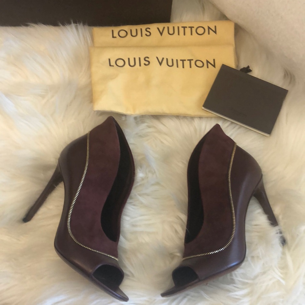 Louis Vuitton Burgundy Leather Suede Ankle Boots